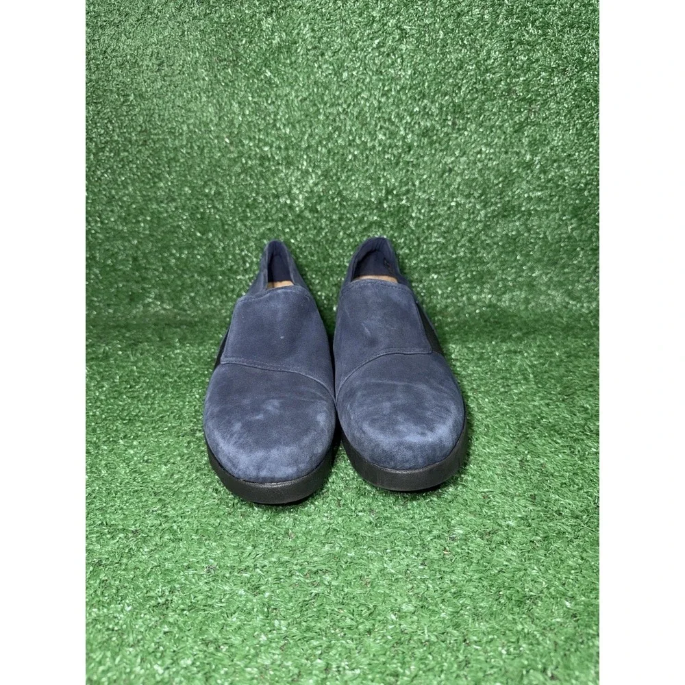 Clarks Artisan Womens Size 9 Blue Suede Daelyn Hill Slip On Shoes Wedge Sneakers